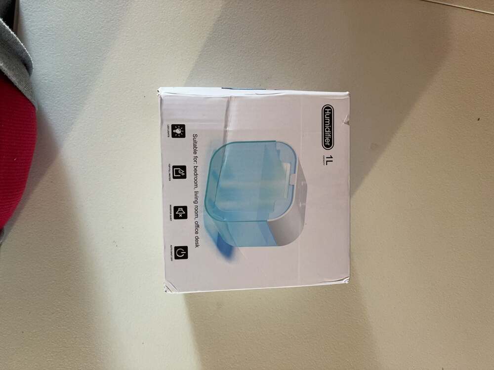 1L Portable Desktop Humidifier Model JB1000 with LED Lights